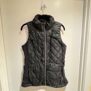 Lululemon down for it all vest
